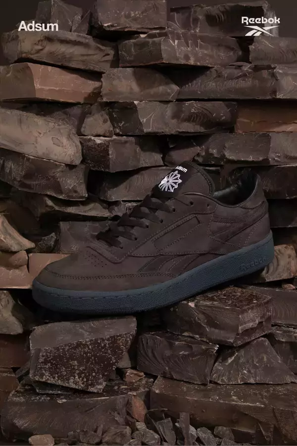 「リーボックからAdsumとのコラボレーション第2弾『Reebok x ADSUM CLUB C REVENGE』が発売！人気モデル・CLUB Cをベースに採用したシューズが登場」の画像