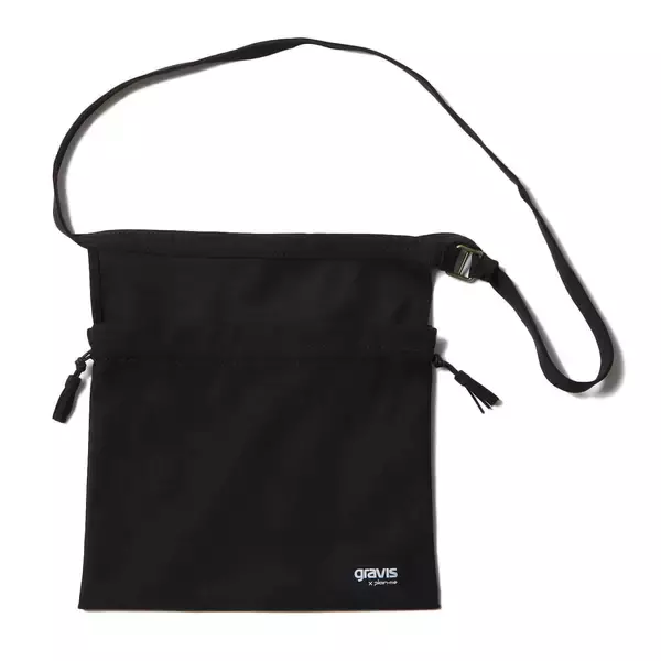 「gravisとplain-meのコラボコレクション「Back to the 90S」が発売決定！ローファー『CUDJICK』やミリタリーシャツ、ベストなど多数展開」の画像