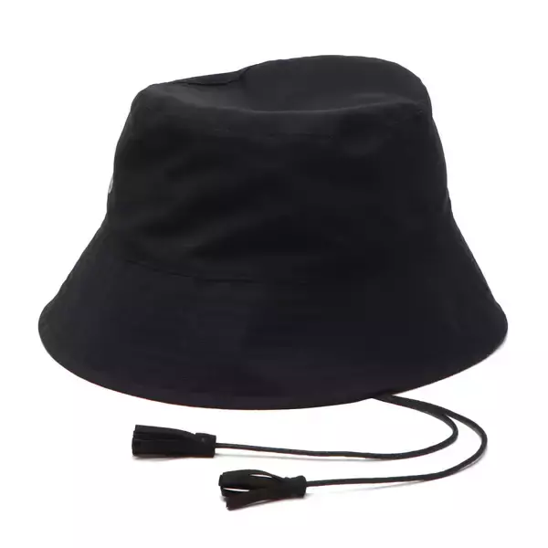 「gravisとplain-meのコラボコレクション「Back to the 90S」が発売決定！ローファー『CUDJICK』やミリタリーシャツ、ベストなど多数展開」の画像