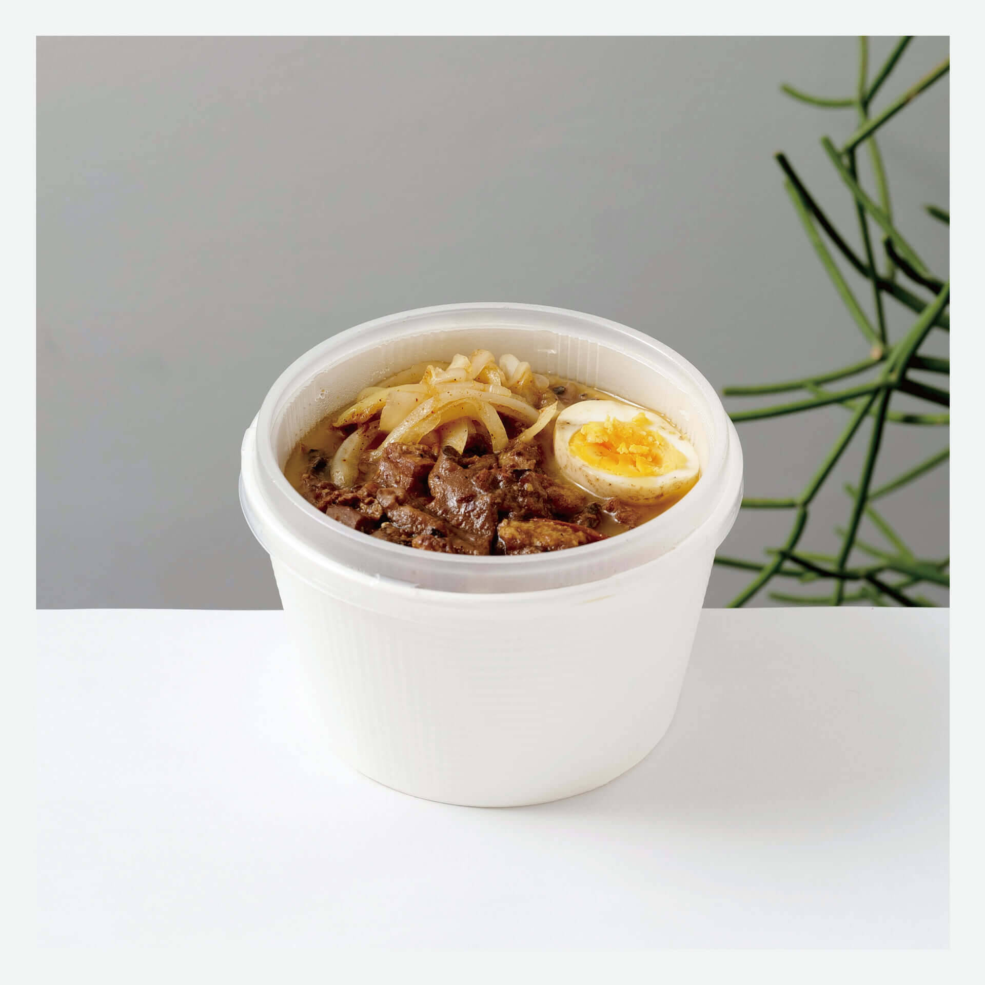 松㟢翔平のオリジナルレシピによる『小黑滷肉飯』が渋谷PELLS coffee＆barにて販売開始！「味覚で台湾を感じていただけたら」