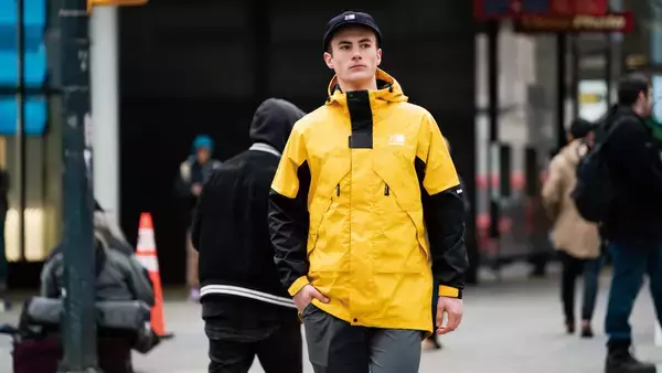 「karrimorの2レーベル『karrimor life』と『karrimor aspire』の2020AWシーズンビジュアルが公開！機能性とデザインを両立したアイテムがラインナップ」の画像