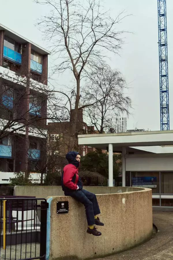 「karrimorの2レーベル『karrimor life』と『karrimor aspire』の2020AWシーズンビジュアルが公開！機能性とデザインを両立したアイテムがラインナップ」の画像