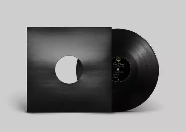 「Thundercatと親交の深いAriana Grandeが人気曲“Them Changes”のバーチャルパフォーマンスを披露！」の画像