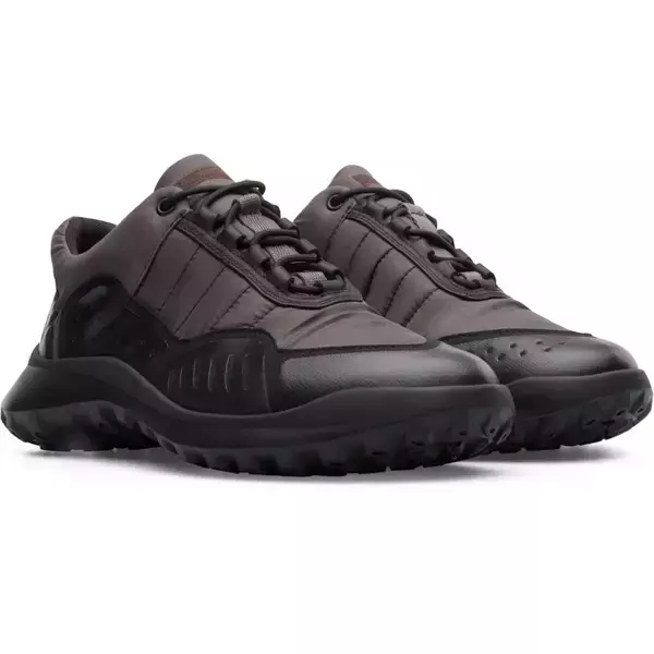 「CAMPERからGORE-TEX SURROUND搭載のハイブリッドスニーカー「サーキュラー」秋冬モデルが登場！防水・透湿性に優れたモデル」の画像