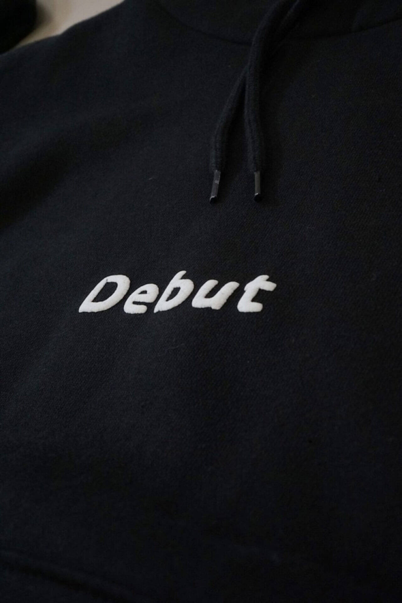 Ryohuの1st Album『DEBUT』リリースを記念したポップアップが開催決定！オカモトレイジリミックス曲付属のフーディーが登場