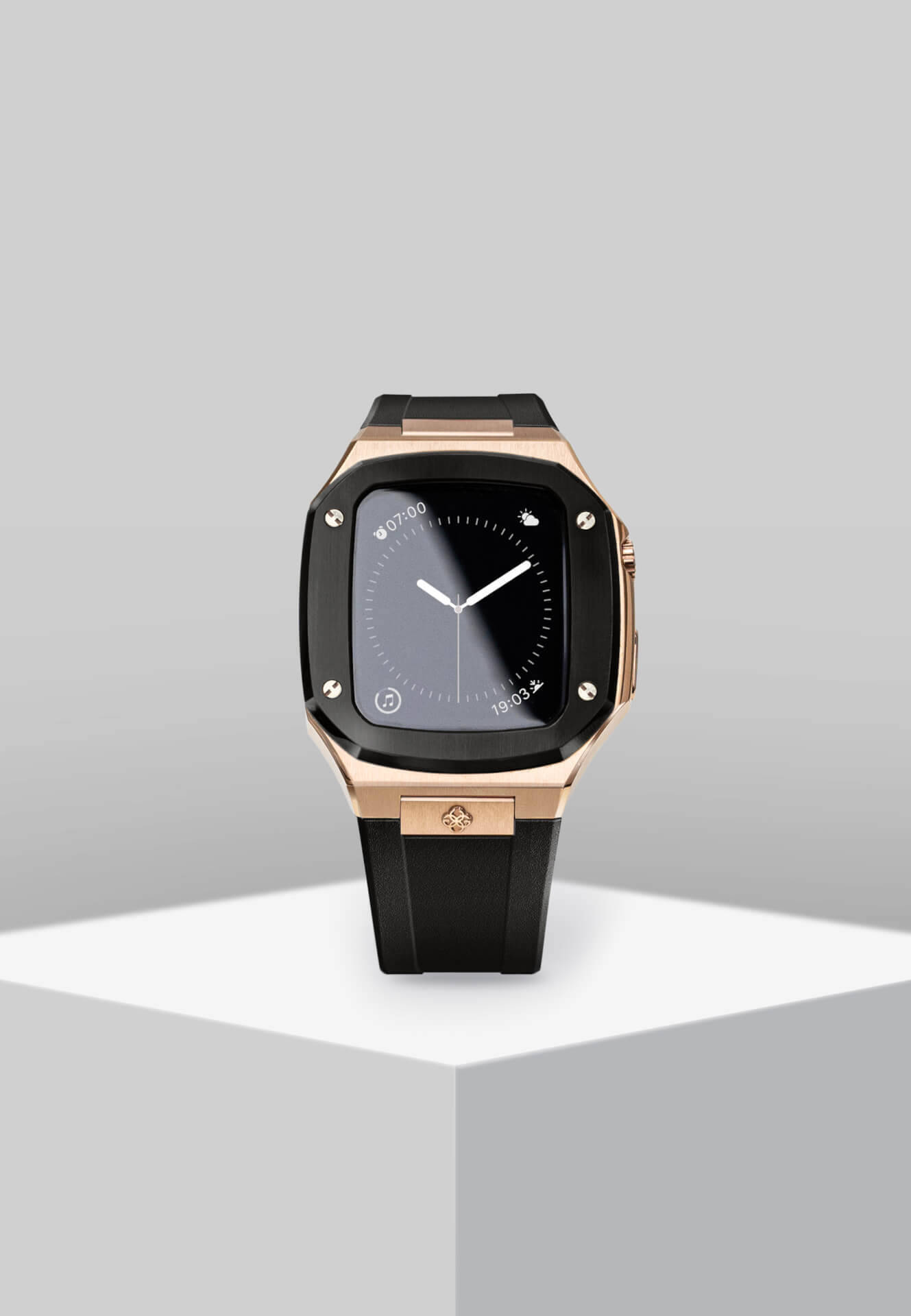 高級感漂うGOLDEN CONCEPTのApple Watchケースに待望の40mm用新 