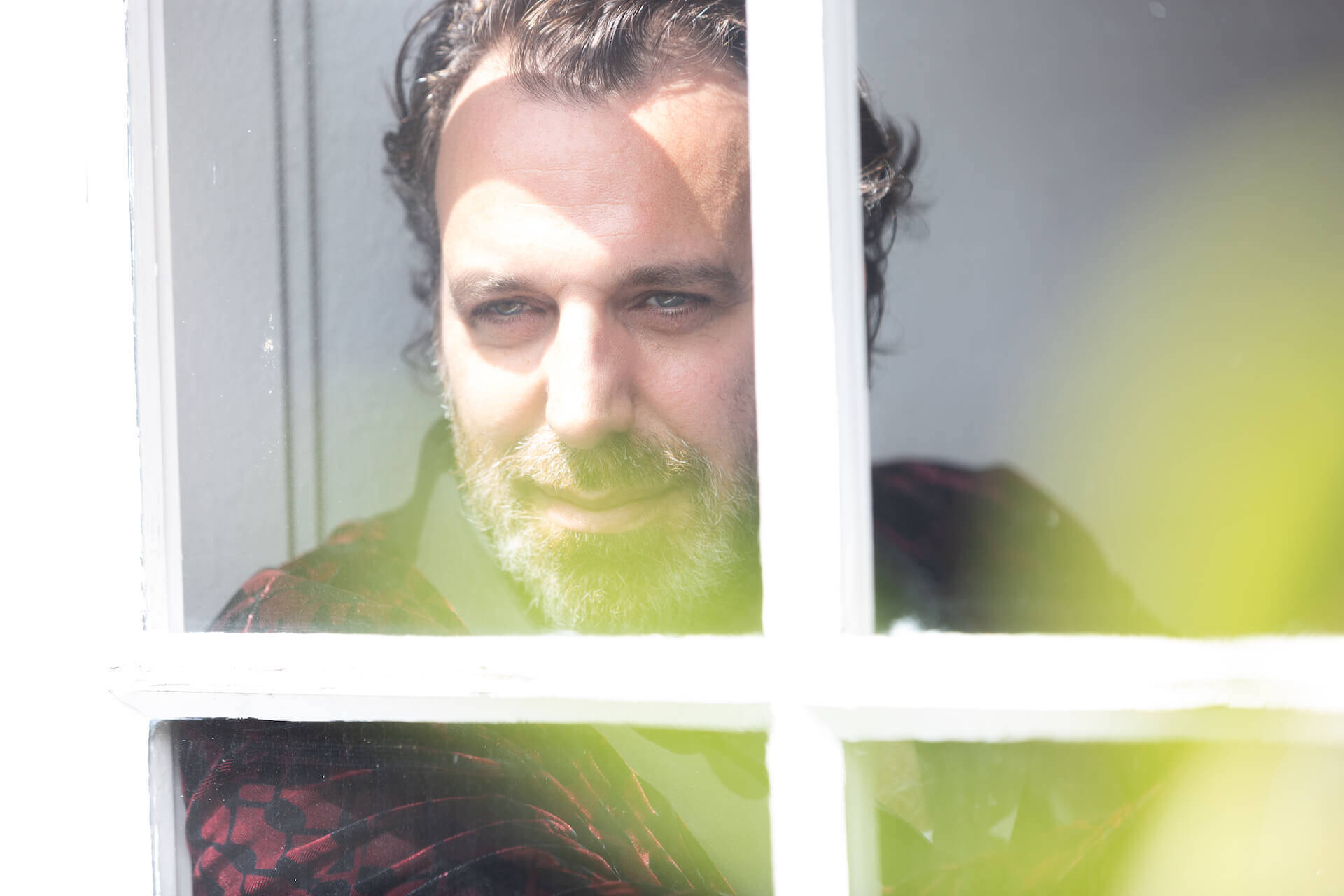 Chilly Gonzalesがクリスマス・アルバム『A very chilly christmas』リリース記念にスペシャルライブ配信を開催！クリスマス・ミックステープもリリース