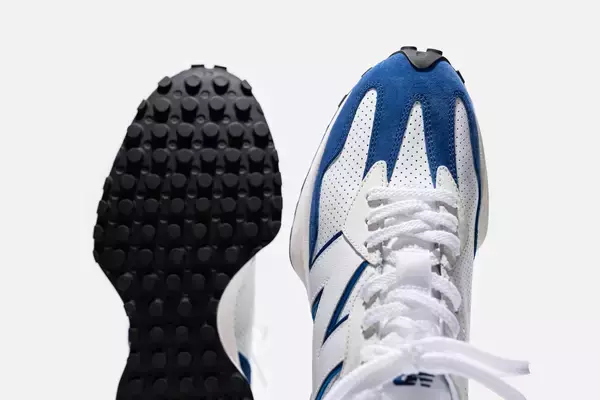 「ニューバランスの人気モデル「327」に新色『327 primary pack』が登場！キャンペーンビジュアルにはハリー・ハドソンを起用」の画像