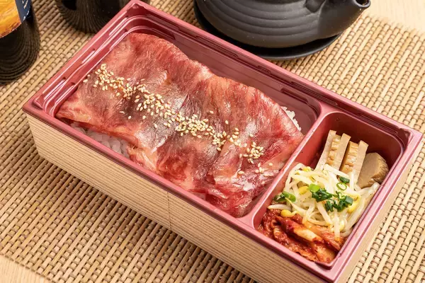 「最高級の黒毛和牛“田村牛”を使用した焼肉弁当が錦糸町の焼肉店「錦糸町焼肉 才色兼備」で販売開始！コンセプトは“旅館”」の画像