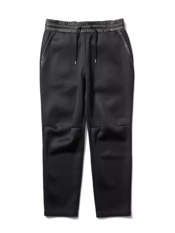 「フィッシングにも最適！D-VECから防寒性に優れたジャケットやベスト、パーカーなど最新アイテムが登場」の画像