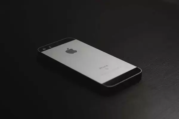 「iOS 15はiPhone 6sシリーズ＆第1世代のiPhone SEに対応しない？A9チップ搭載モデル非対応の可能性」の画像