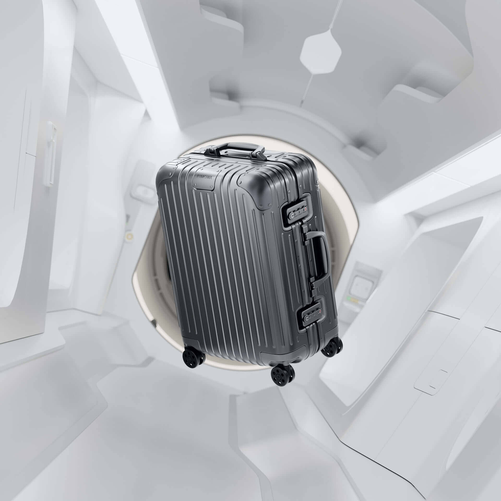 RIMOWAを代表するアルミニウム合金製スーツケースの新色が発売決定 