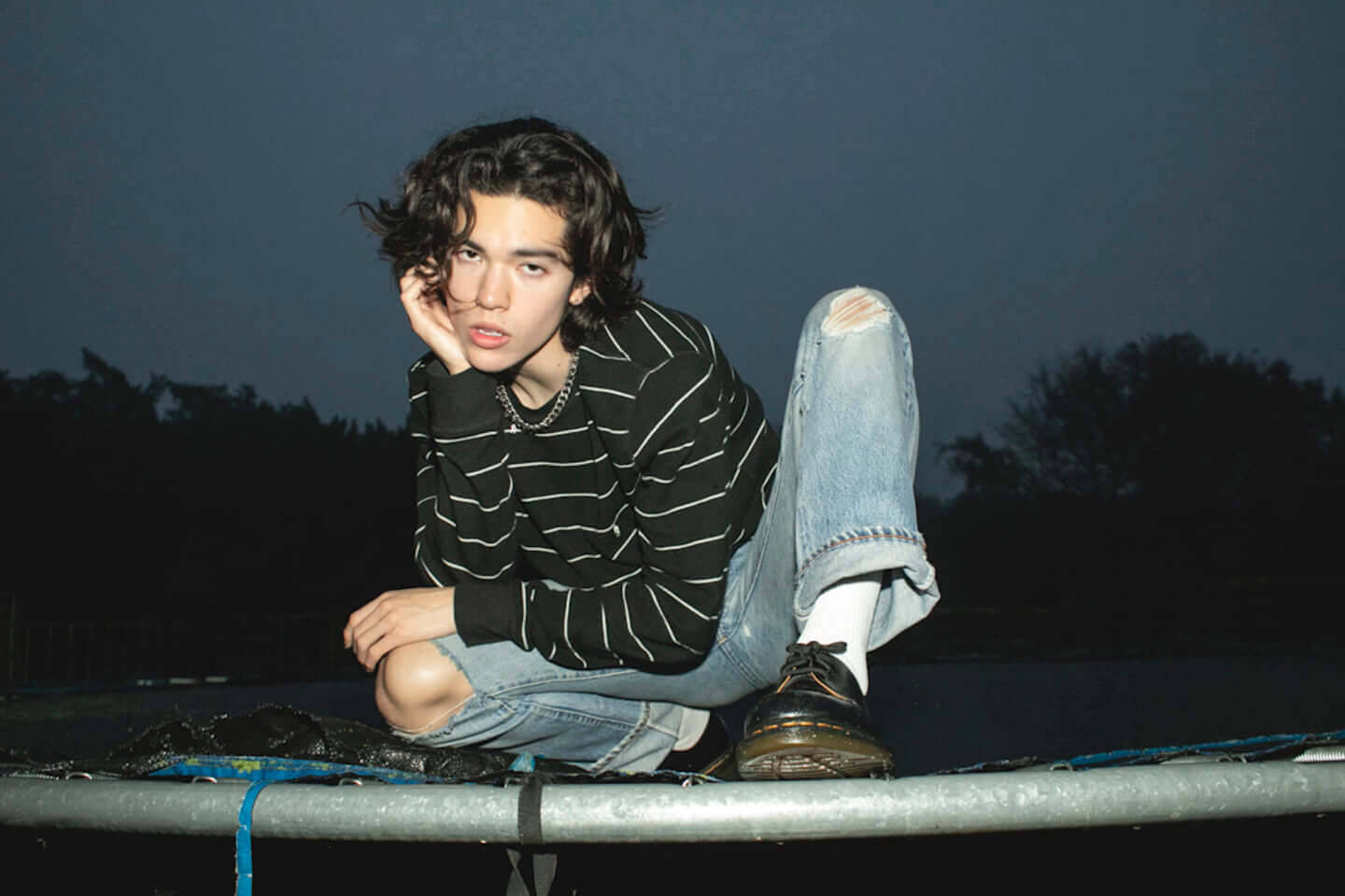 インタビュー：コナン・グレイ｜“Sad Pop Prince”が魅せるロマンチック 