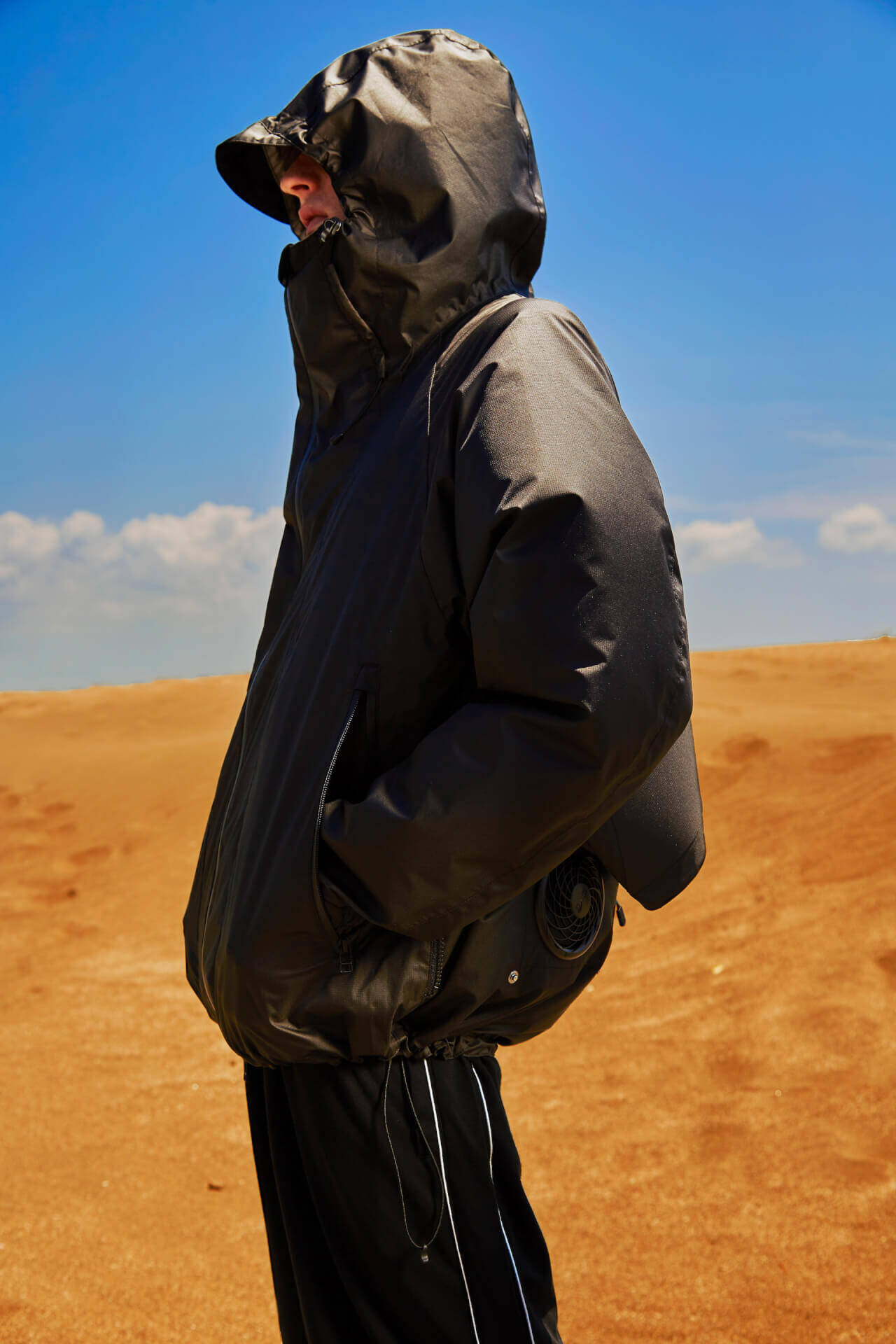 meanswhileよりエアサーキュレーションシステム搭載の電動ファン付きウェアが再登場！