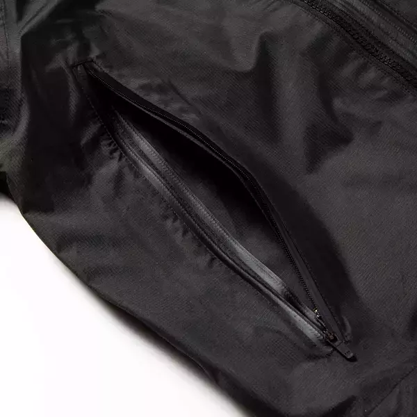 「meanswhileよりエアサーキュレーションシステム搭載の電動ファン付きウェアが再登場！」の画像