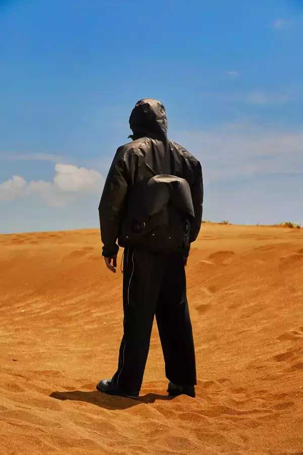 「meanswhileよりエアサーキュレーションシステム搭載の電動ファン付きウェアが再登場！」の画像