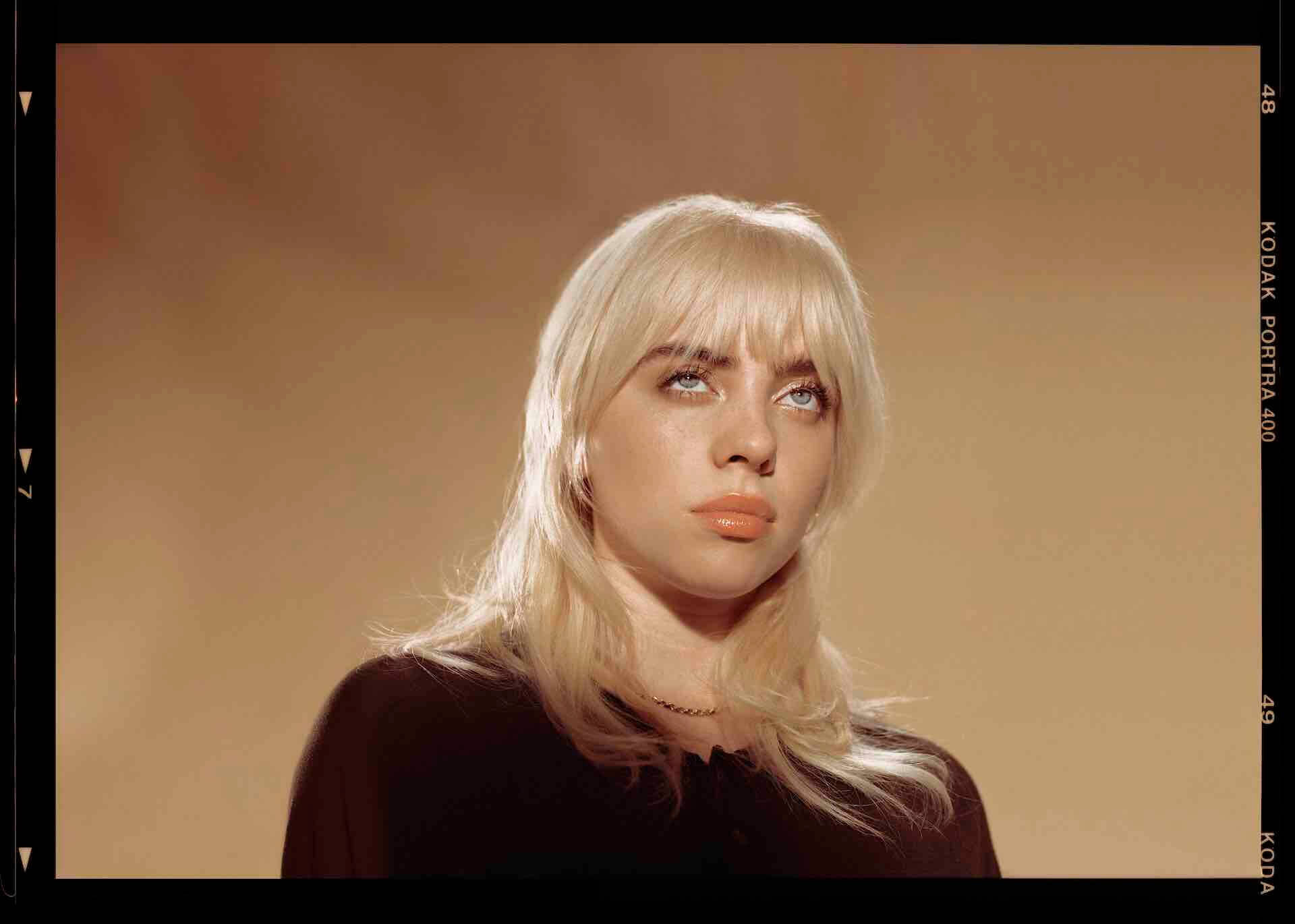 Billie Eilishがすべてをさらけ出す『ビリー・アイリッシュ： 世界は少しぼやけている』のムビチケが本日発売スタート！新トレイラーも解禁