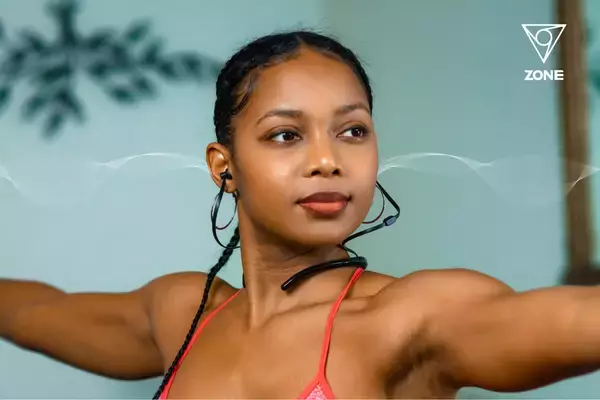 「音楽を聴く人の脳波を可視化するイヤホン型脳波計「VIE ZONE」のクラウドファンディングが始動！」の画像