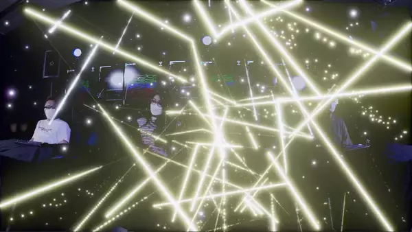 「音楽を聴く人の脳波を可視化するイヤホン型脳波計「VIE ZONE」のクラウドファンディングが始動！」の画像