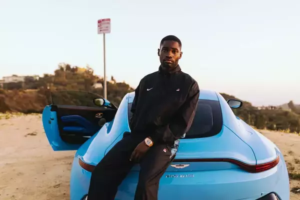 「現代UKラップ界の代表格DaveがStormzyとのコラボ作“Clash”のMVを解禁！」の画像