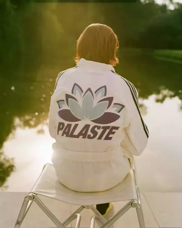 「Wellness」をテーマにしたadidasとPALACEの新コラボコレクションが登場！サンハット、バスローブ、ヨガマットなど発売へ