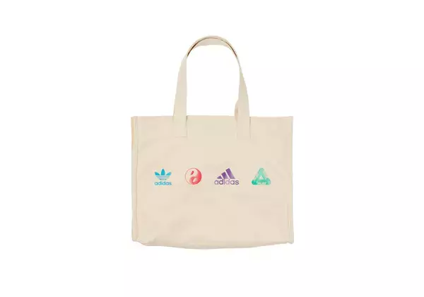 「「Wellness」をテーマにしたadidasとPALACEの新コラボコレクションが登場！サンハット、バスローブ、ヨガマットなど発売へ」の画像