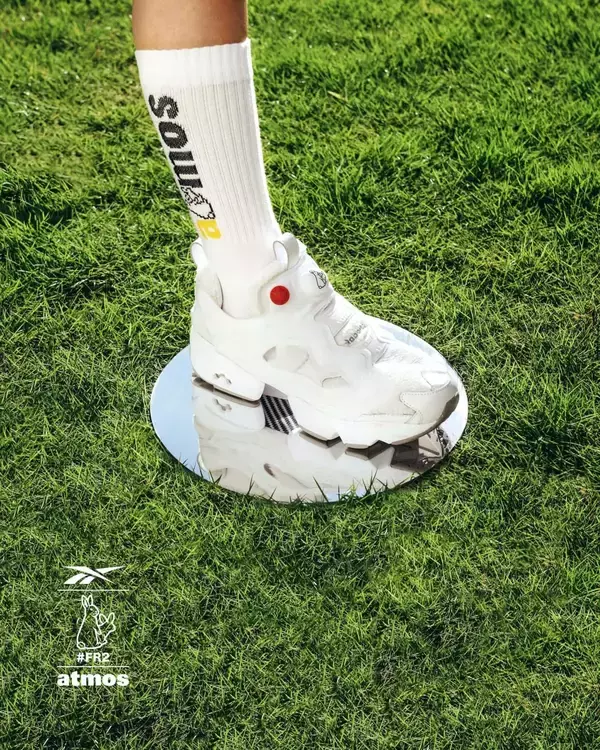 「atmosと＃FR2とReebokがコラボ！「Rabbit」をイメージしたINSTAPUMP FURYが登場」の画像