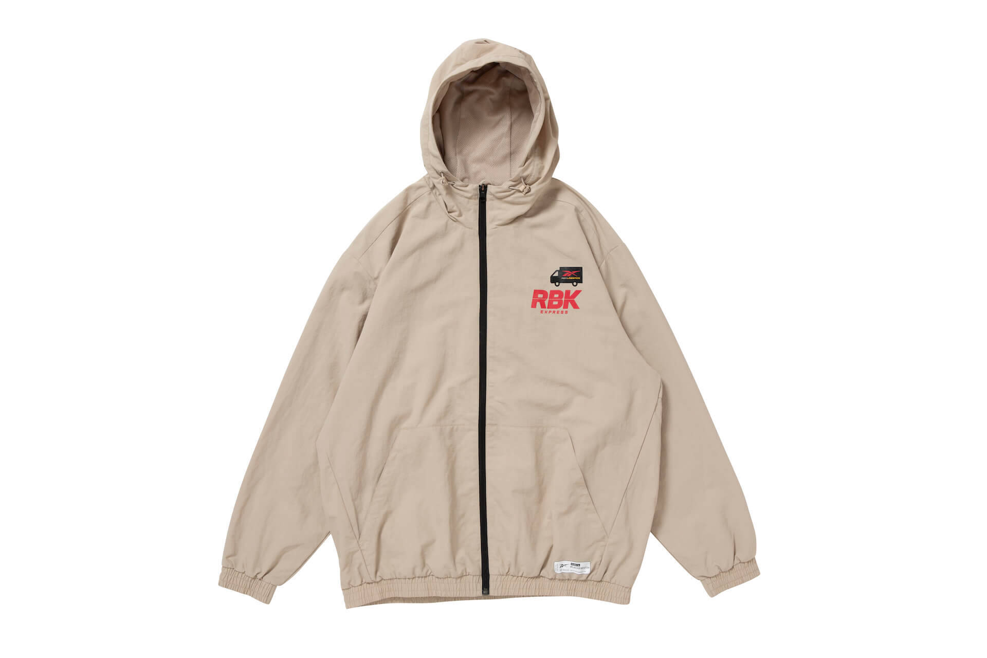 ReebokがBlackEyePatchとコラボ！ストリートカルチャーを再構築したアイコニックなコレクションが登場