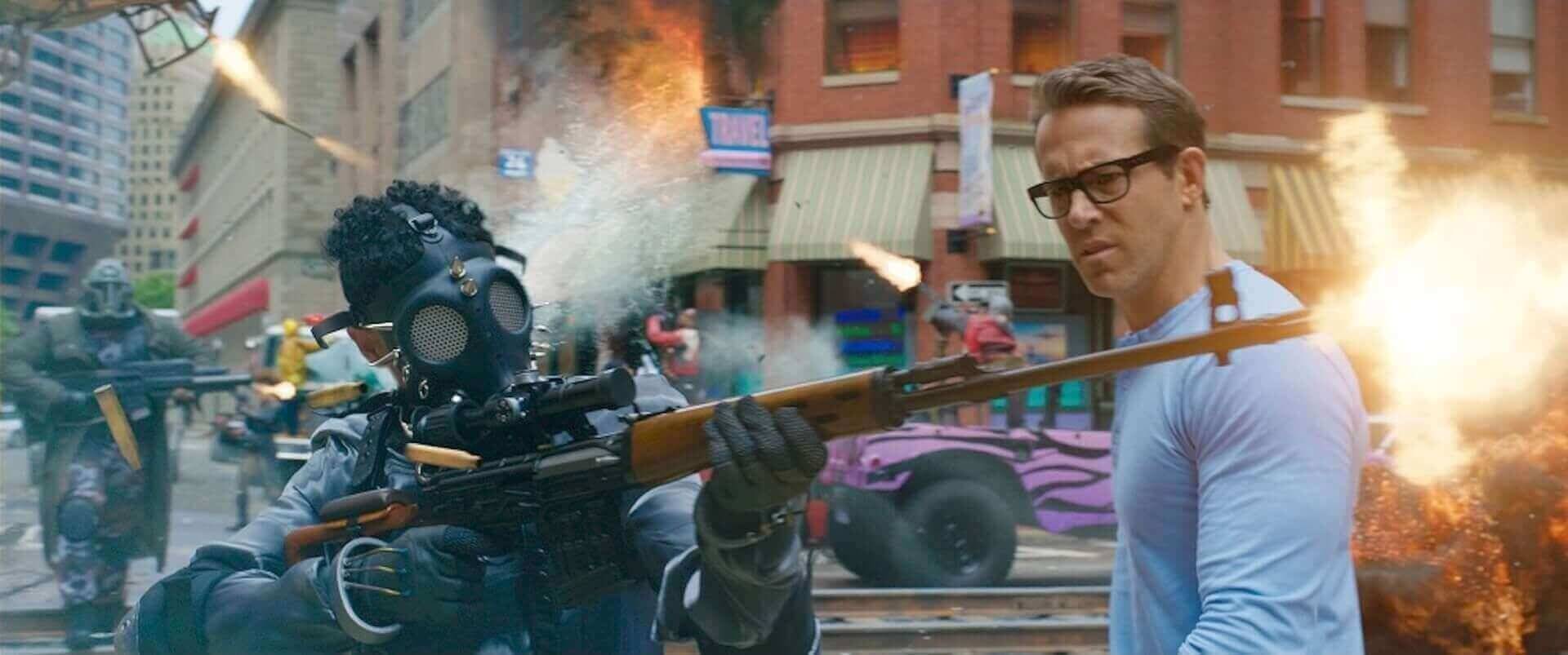 ライアン・レイノルズ演じるモブキャラヒーローがディズニープラスに早くも登場！『フリー・ガイ』が10月見放題配信開始