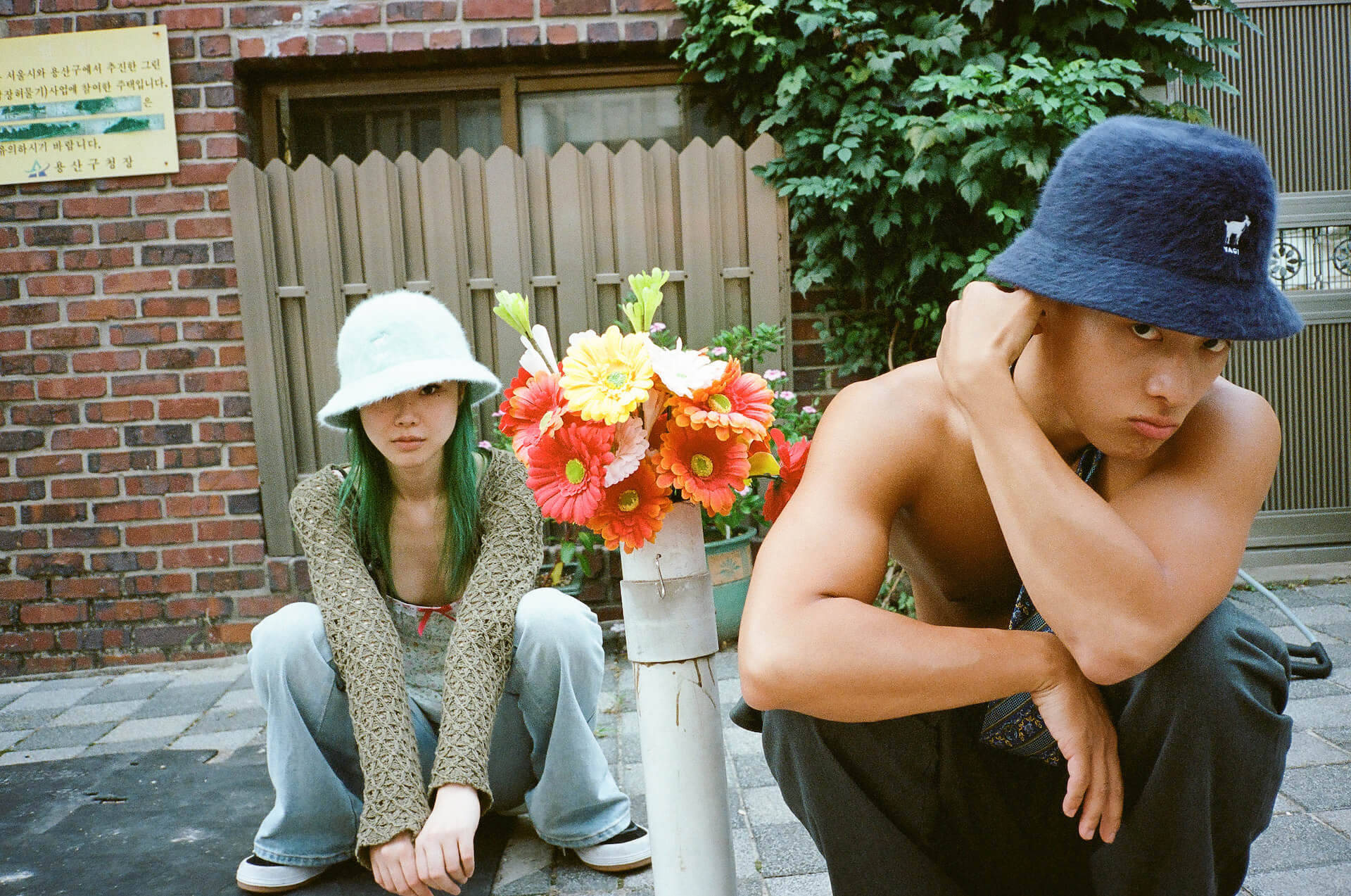 KANGOLとYAGI EXHIBITIONのコラボ第2弾が実現！RABBIT BEANIEが復刻発売決定