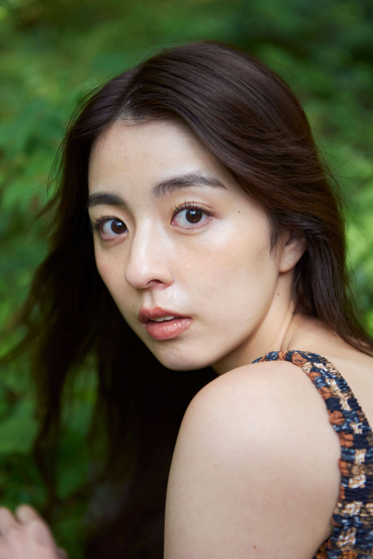 柳ゆり菜の妖艶ショットが満載！自身最後の3rd写真集が発売決定＆先行アザーカットが公開