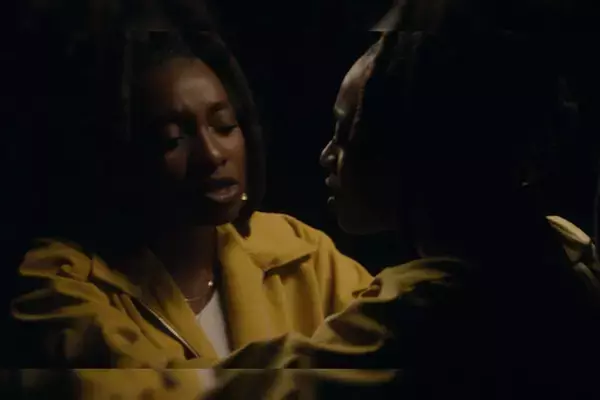 「Little Simzが新作『Sometimes I Might Be Introvert』より“I Love You, I Hate You”のMVを公開！」の画像