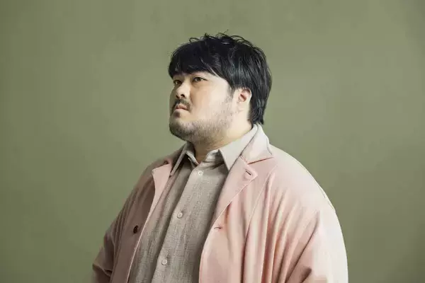 「澤部渡のソロプロジェクト、スカートのニューシングル『海岸線再訪』の収録曲＆ジャケット写真が公開！」の画像