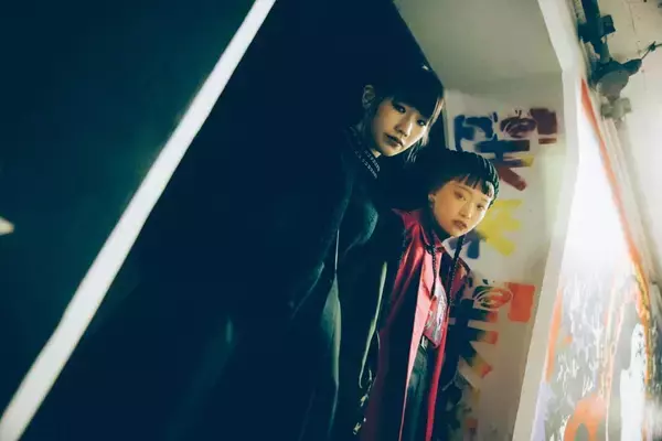 「同世代のクリエイターと一緒に新しい『水曜日のカンパネラ』を作っていきたい──2代目・詩羽が00年代生まれの映像監督・マイに新曲を託した理由」の画像