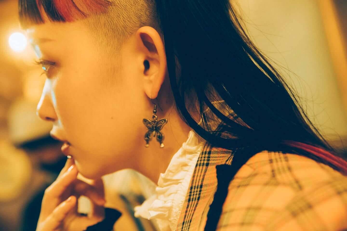 同世代のクリエイターと一緒に新しい『水曜日のカンパネラ』を作っていきたい──2代目・詩羽が00年代生まれの映像監督・マイに新曲を託した理由