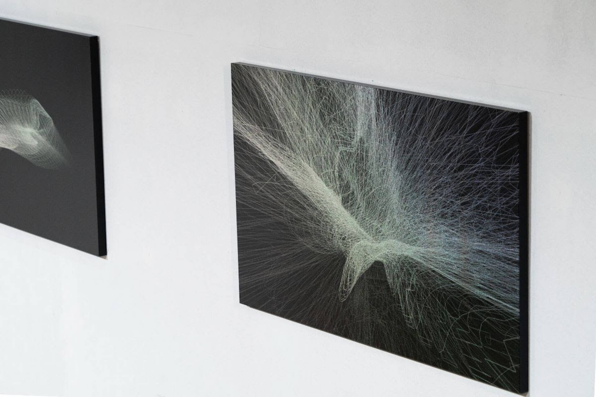 evalaが＜ATAMI ART GRANT＞に参加！平面絵画シリーズ『Score of Presence – ATAMI ver.』が展示