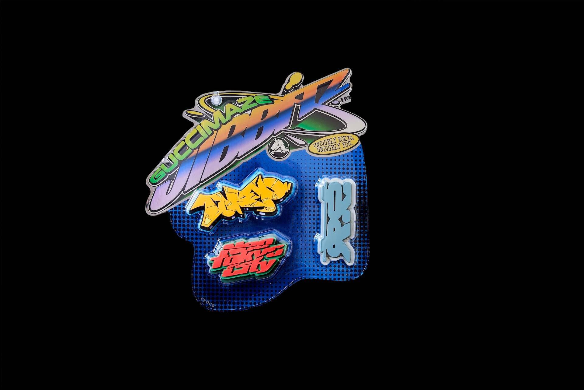 crocsとGUCCIMAZEのコラボシビッツチャーム『GUCCIMAZE® JIBBITZ TOKYO』が発売決定！
