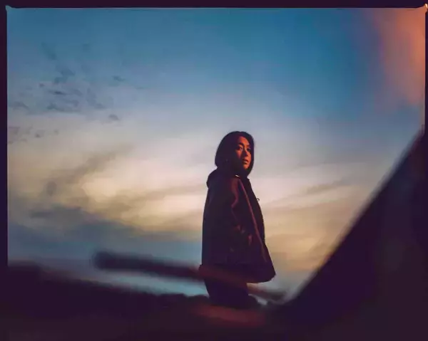 「ドラマ『最愛』主題歌の宇多田ヒカル“君に夢中”MVがプレミア公開決定！ドラマバージョンのSPOTも期間限定で公開中」の画像