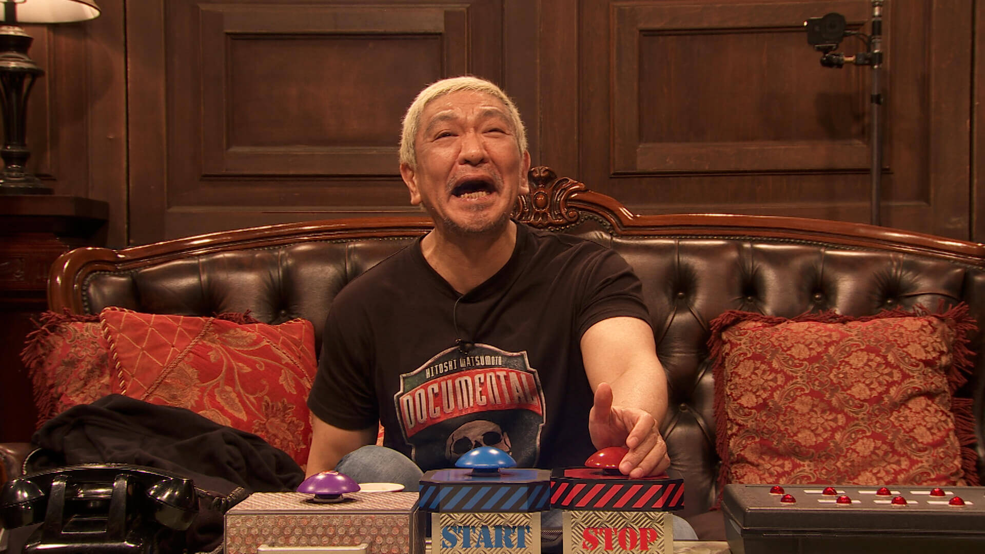 松本人志がついに参加！？『ドキュメンタル』シーズン10の本編映像が解禁｜Dos Monosの書き下ろし曲“王墓”が劇中歌に