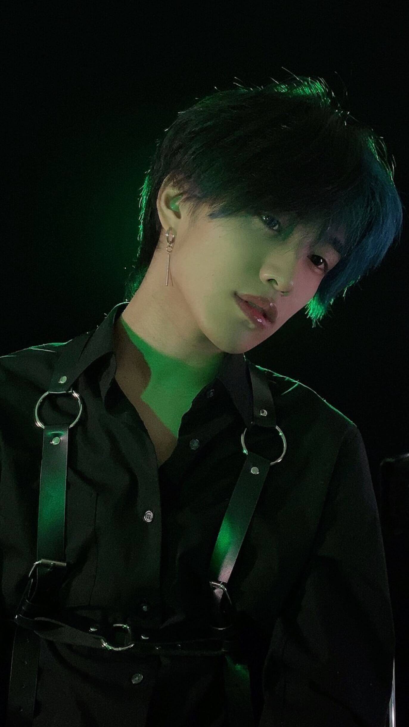 フォロワー数600万人超えのTikTokクリエイター・おおしましゅんが初のフォトエッセイを発売！円形脱毛症の過去を告白