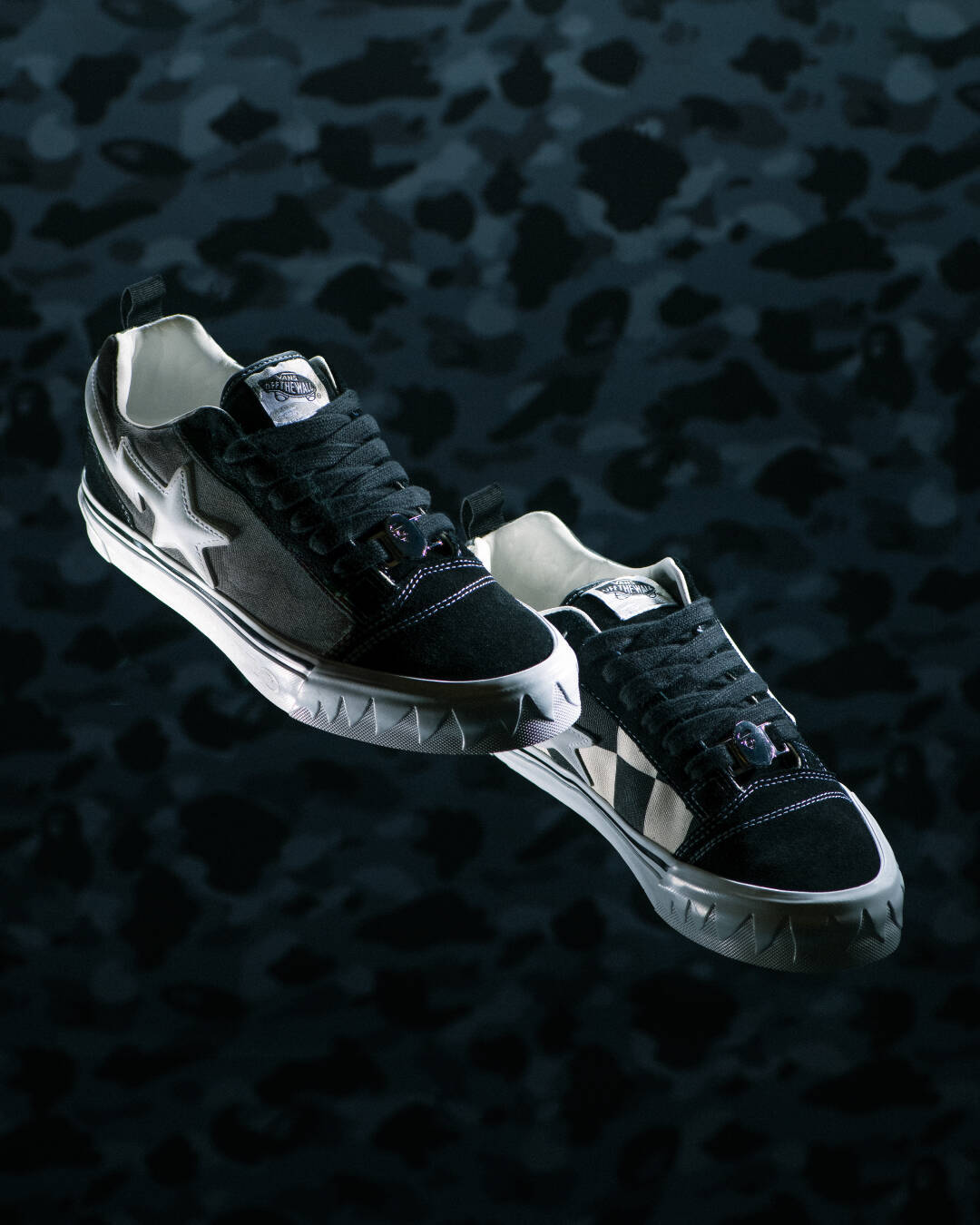 〈A BATHING APE®︎〉が〈Vans〉との最新コラボレーションを発表