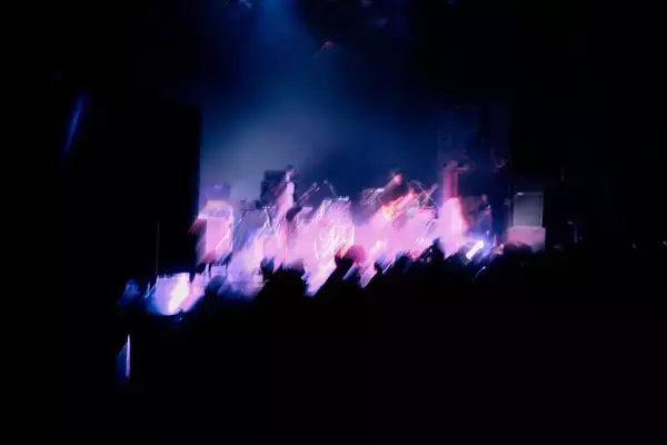 「「何かがおかしい」──OGRE YOU ASSHOLE、2023年3月18日東京ワンマンライブの違和感を言語化する」の画像