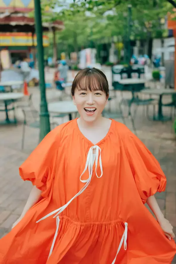 「元SKE48・大場美奈“笑顔眩しいランジェリー姿”｜「初フォトエッセイ」を前康輔が撮影」の画像