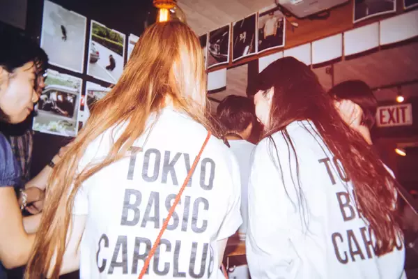 「【イベントレポート】“20代のカーライフ”にフィーチャーした写真展｜YouTubeチャンネル「tokyo basic car club」主催」の画像