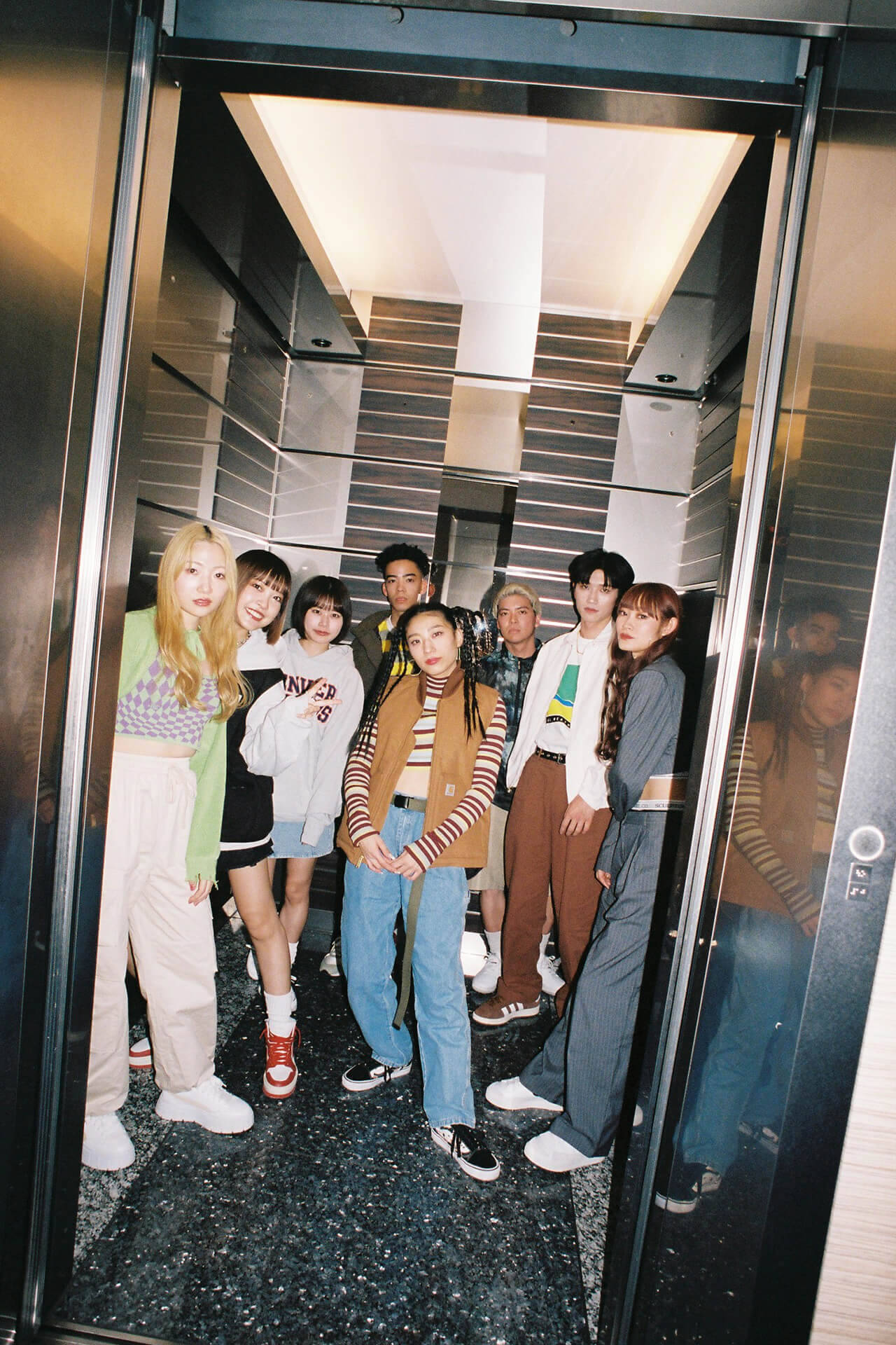 わたしたちのためのグループ──新生lyrical school、インタビュー＆「NEW WORLD」レビュー