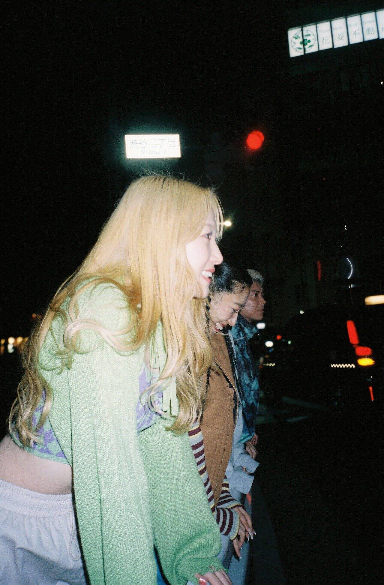 わたしたちのためのグループ──新生lyrical school、インタビュー＆「NEW WORLD」レビュー