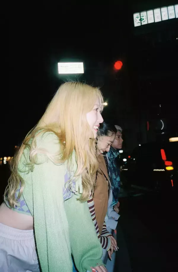 「わたしたちのためのグループ──新生lyrical school、インタビュー＆「NEW WORLD」レビュー」の画像