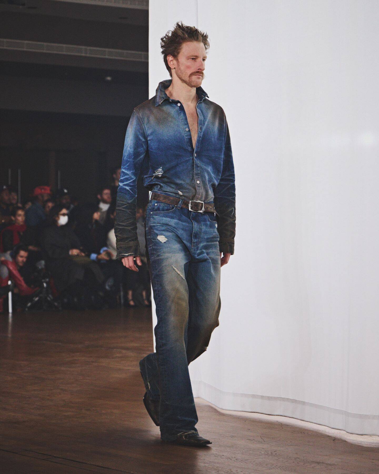 〈CAMPERLAB〉が2026年秋冬コレクションを発表