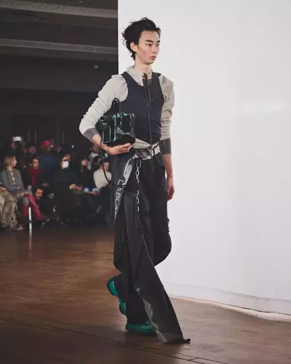 「〈CAMPERLAB〉が2026年秋冬コレクションを発表」の画像