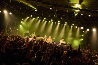 【REPORT】Dragon Ash × Age Factory 世代を超えた“同じ山”。LIQUIDROOMを自由で満たした一夜